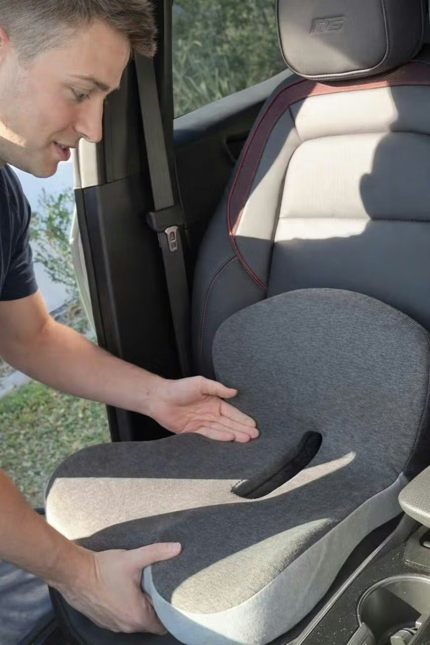 Customer placing the Celinva cushion onto a car seat