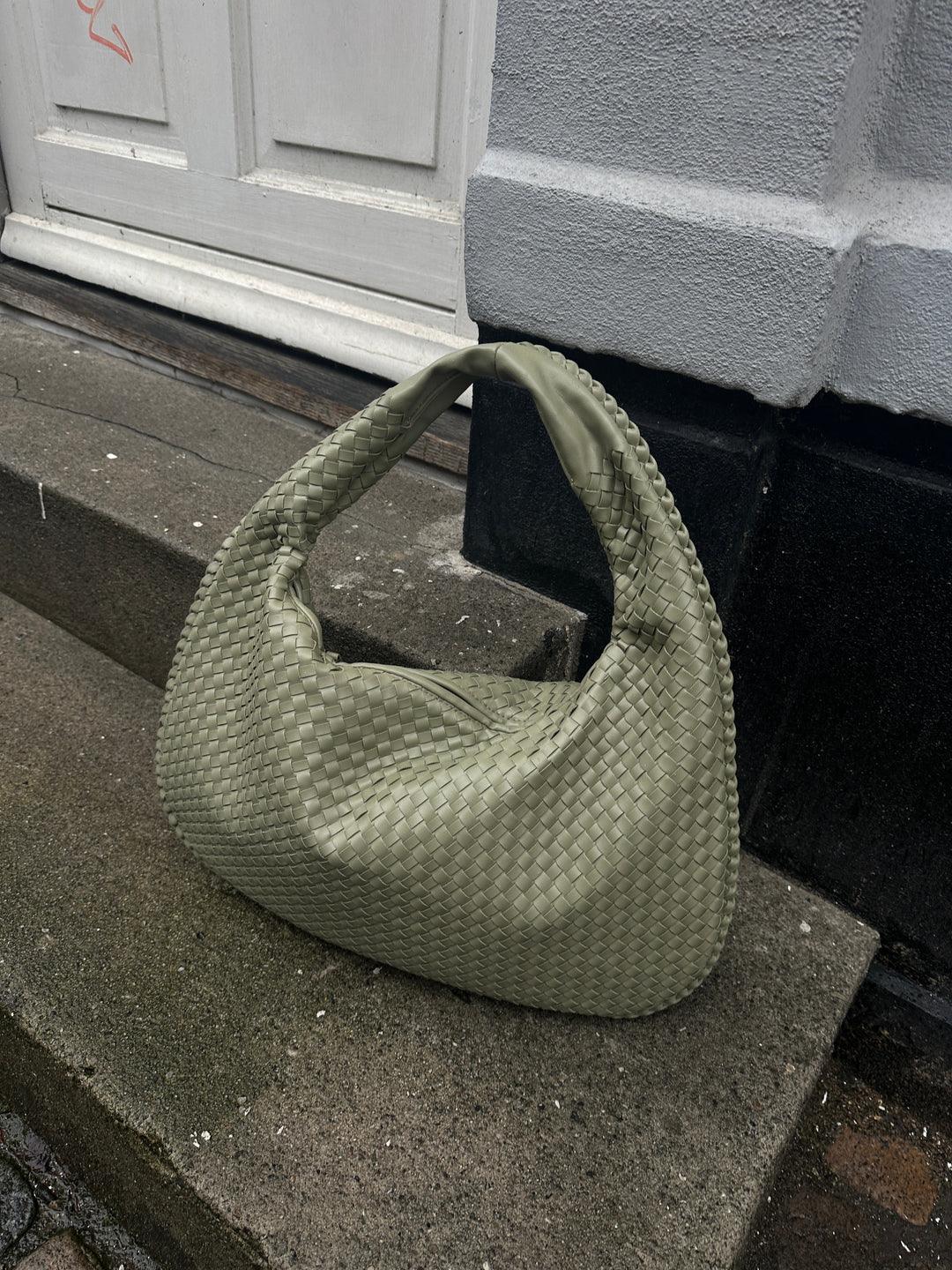 Boutik Crescent Bag