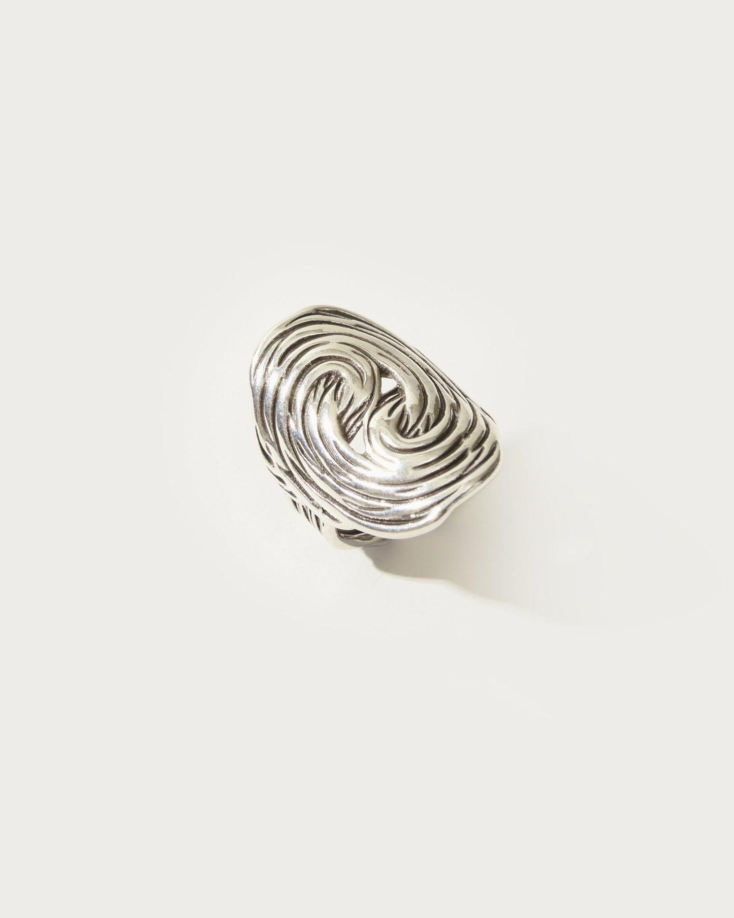 Silver Swirl Ring – Artistic Twist